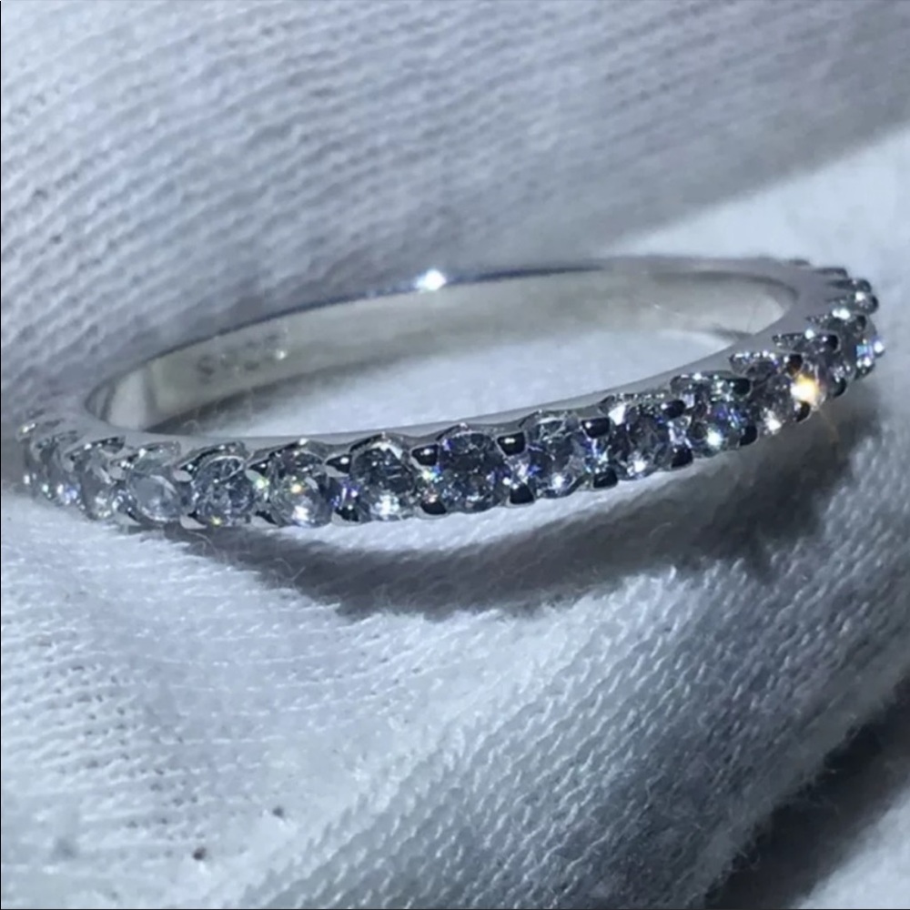 NEW 925 STERLING SILVER DIAMOND BAND RING - Picture 6 of 6